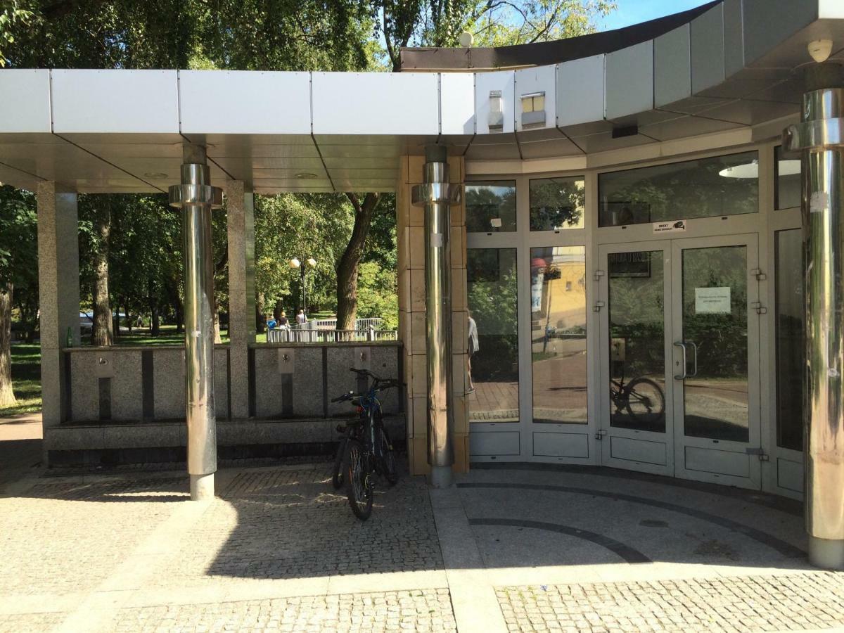 Apartament 69 Metro Warszawa